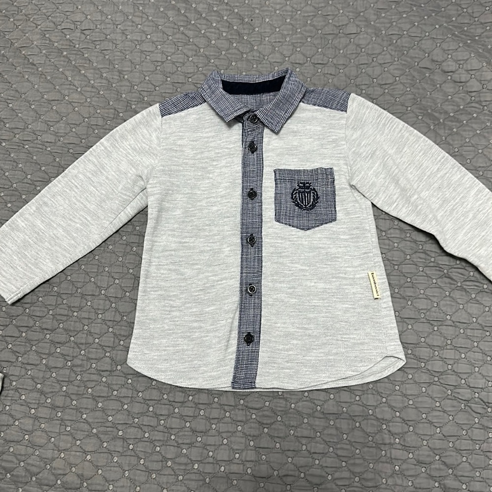 Long sleeve shirt